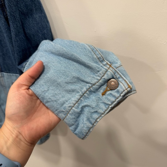 Levi’s Baggy Trucket Jacket Denim Two-Tone Small - Picture 5 of 8
